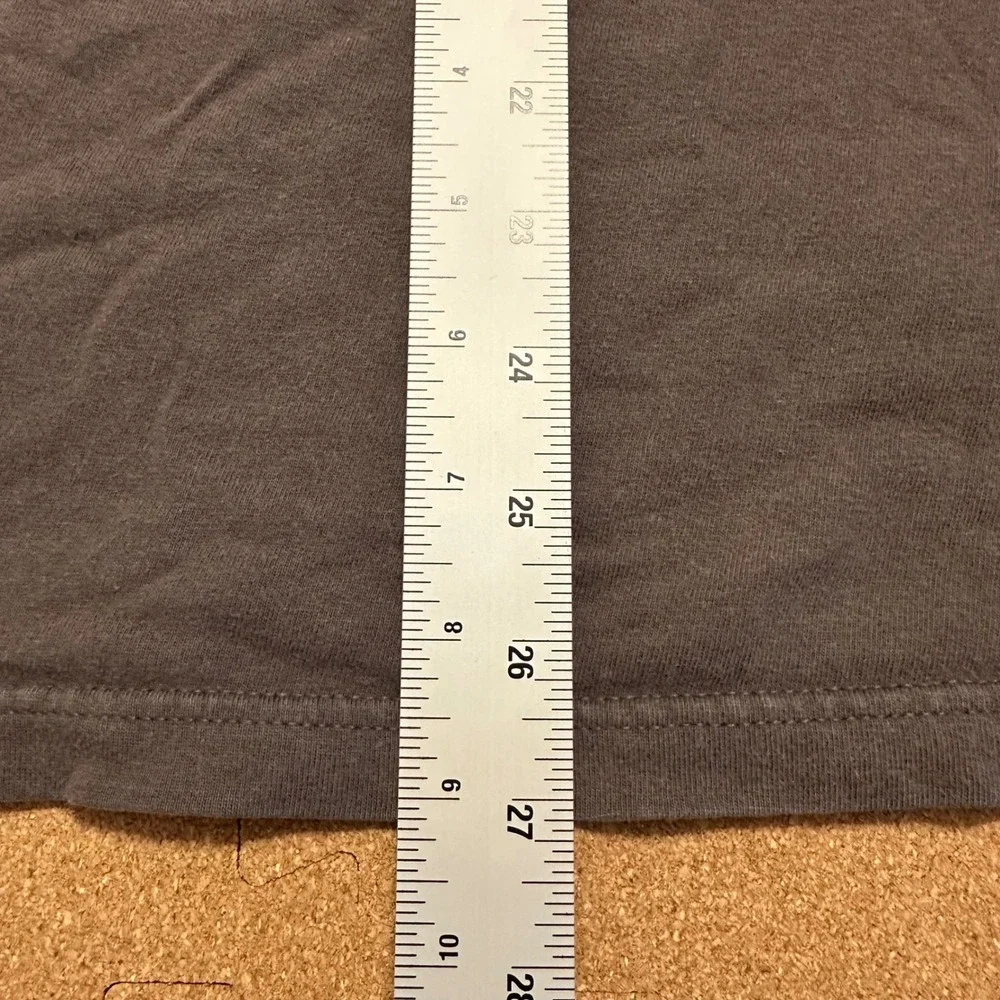 The North Face T-Shirt Mens Medium Gray Never Stop Exploring Surfboard Graphic
